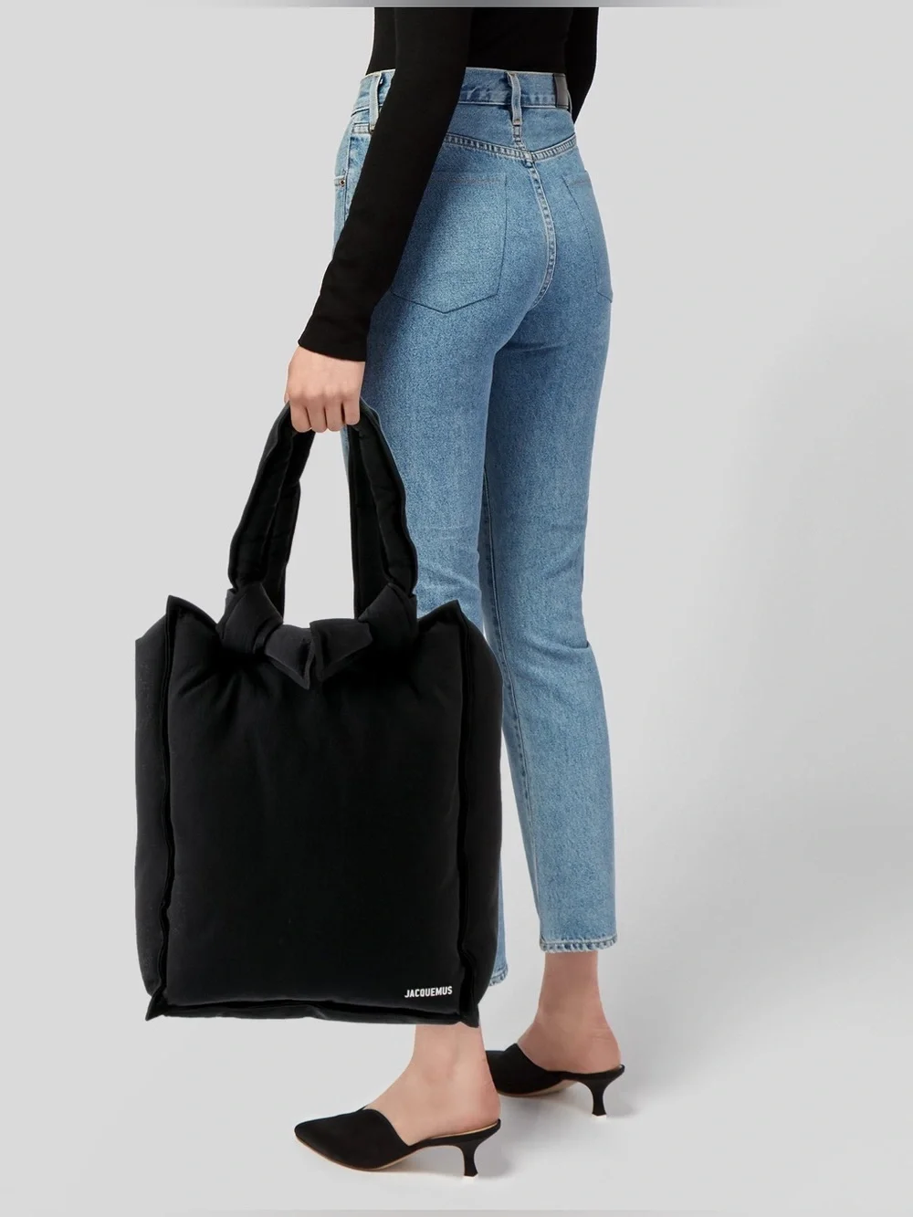 Jacquemus Black Padded Shoulder Bag le cuscinu messenger tote sleek rare soldout